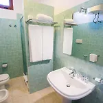 Relaxing Le Residenze Del Maria Rosaria No2210 Sleeps 3 Persons * 奥罗塞伊
