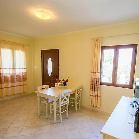 Relaxing Le Residenze Del Maria Rosaria No2210 Sleeps 3 Persons شقة *